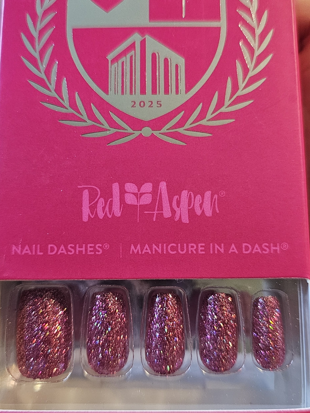 Red Aspen Pink Glitter Press-On Nails - Nail Dashes Manicure
